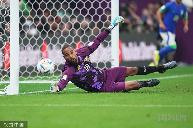 世界杯-巴西0-1喀麦隆仍头名出线 阿布巴卡尔头球绝杀 4 世界杯-巴西0-1喀麦隆仍头名出线 阿布巴卡尔头球绝杀