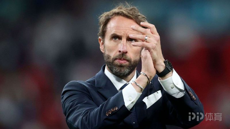 索斯盖特的迷茫和固执他到底是怎样的一个教练? 2 好运带来的成功和固执